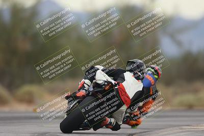 media/Sep-21-2025-Race Pace (Sun) [[98bf33ef95]]/Verified/2-Turn 2 Backside (835am)/